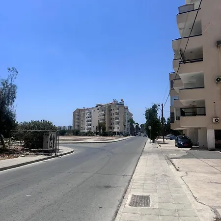 Near Makenzie 51 Апартаменты