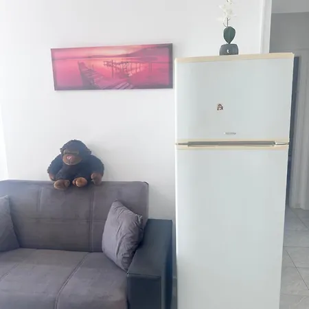 Near Makenzie 51 Apartman *